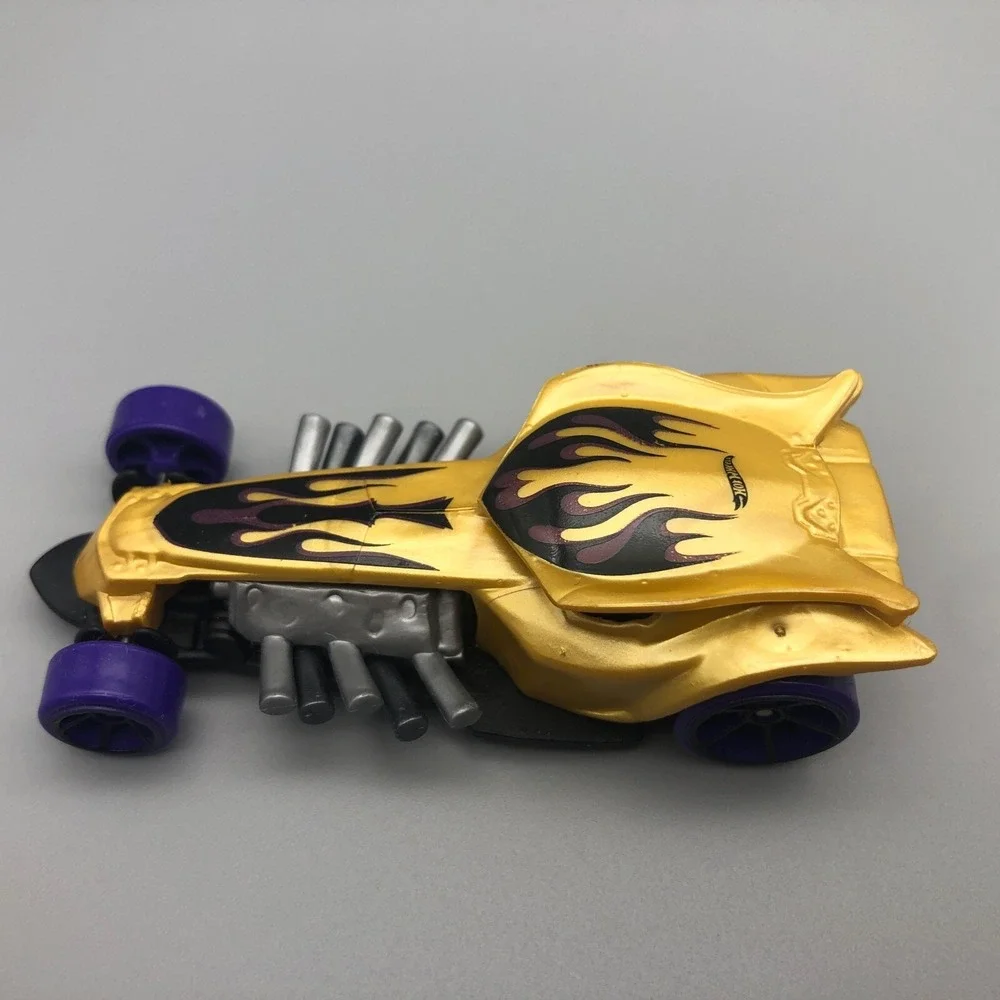 Hot Wheels Lot of 2 Head Starter Black #22 & Ratical Racer Gold Diecast 1/64